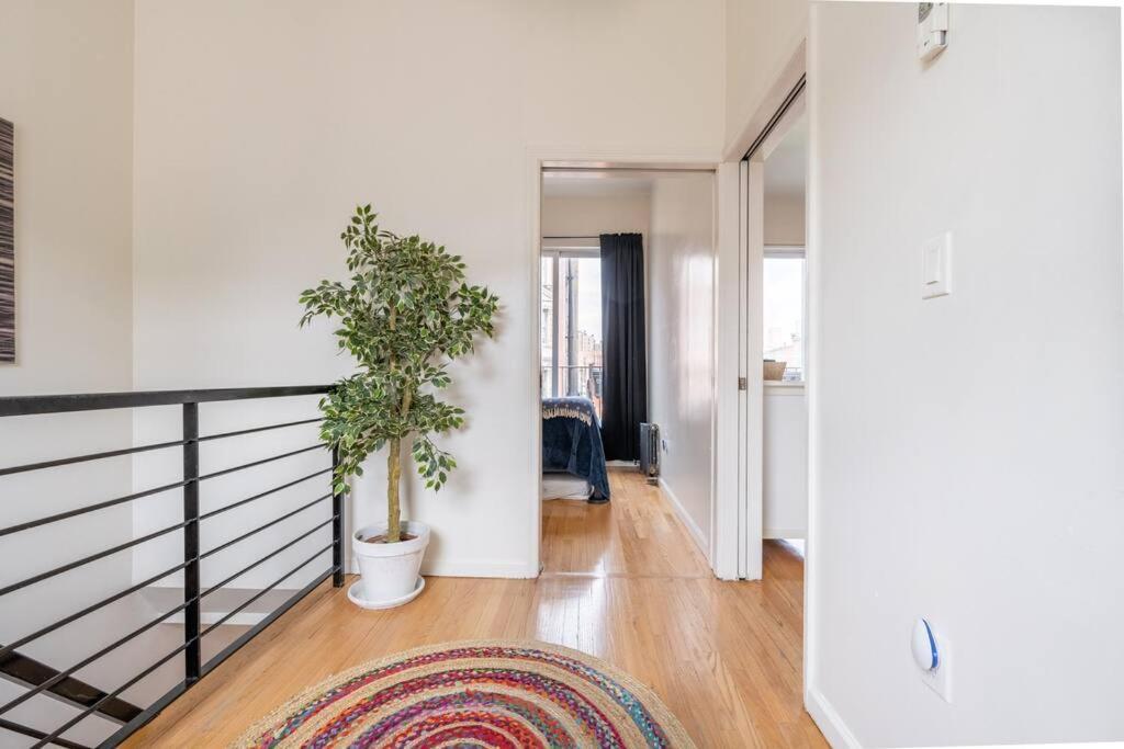 East Village Townhouse นิวยอร์ก ภายนอก รูปภาพ